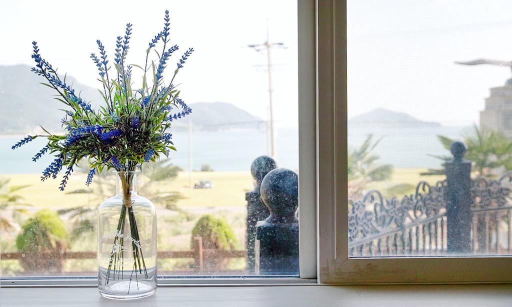 American Village Pension Manoa Namhae Phòng bức ảnh